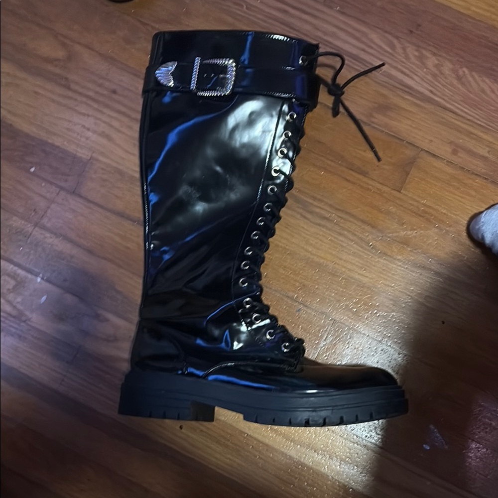 Gianni Bini Black Heeled Boots